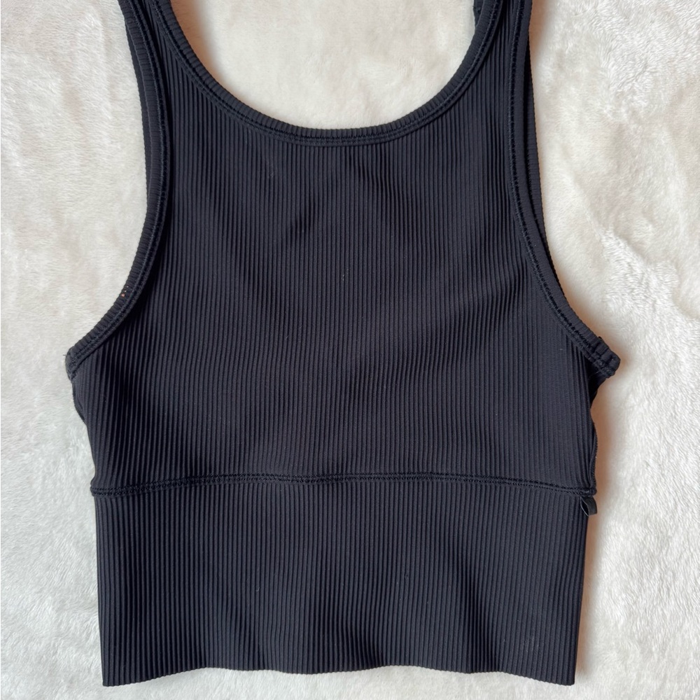lululemon Black Power Pivot Top